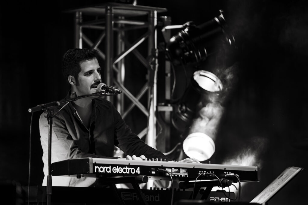 Imágenes Conductores Suicidas Tributo a Sabina Pazo da Cultura Pontevedra 2024